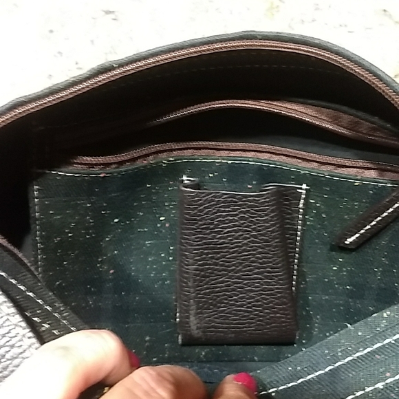 Dooney & Bourke canvas and leather vintage shoulder bag - Picture 6 of 11